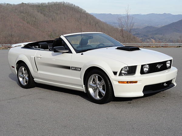 Looking for experienced advice-2007-mustang-gtcs-011-copy.jpg