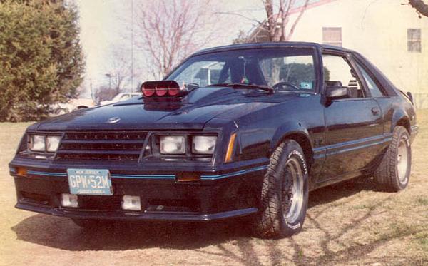 '82GT  vs  '02GT  (yes, Mustangs)-82-final.jpg