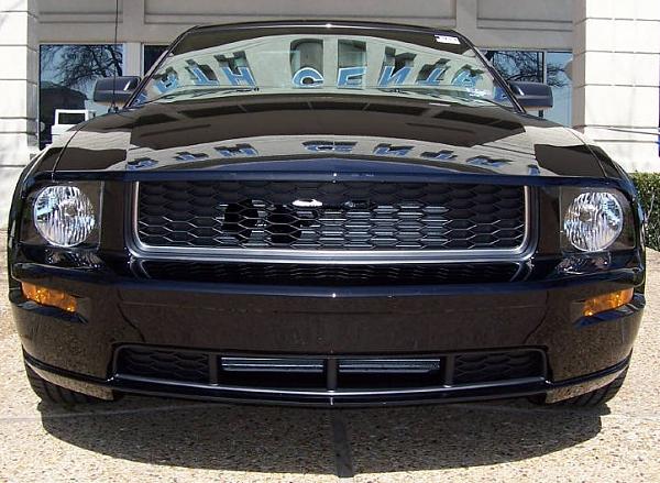 GT vs Bullitt Comparison-08bullittgrill.jpg