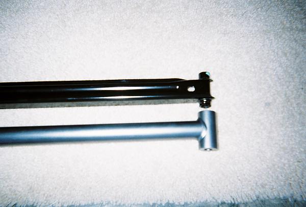 Panhard brace or lateral stiffener, go aftermarket?-323470-r1-19-18a.jpg
