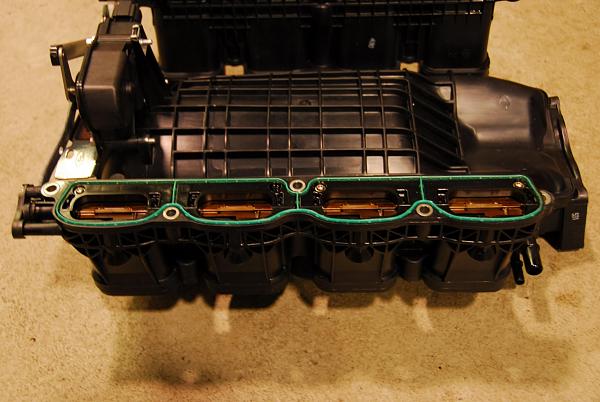 2009 intake manifold on a 2005 engine-2009-intake.jpg