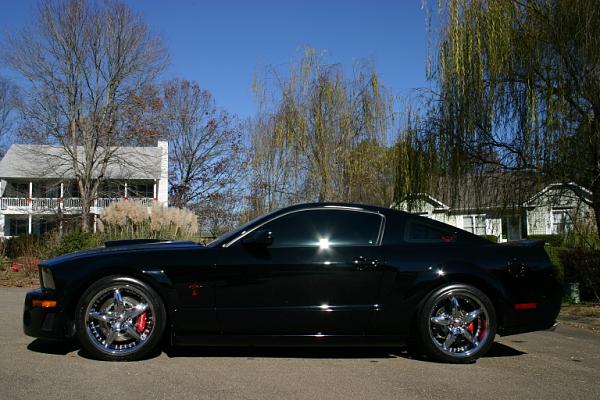 wilwood big brake kit installed-img_1497.jpg