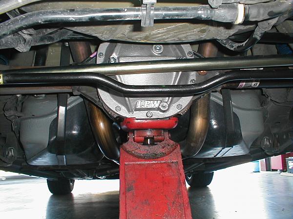 Best placement for Jackstands fnt/back?-p1010059.jpg