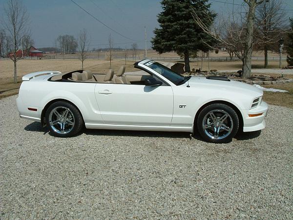 6cyl springs in an 8cyl-wheels-2.jpg