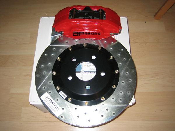 AP RAcing big brakes arrived!-img_2899.jpg