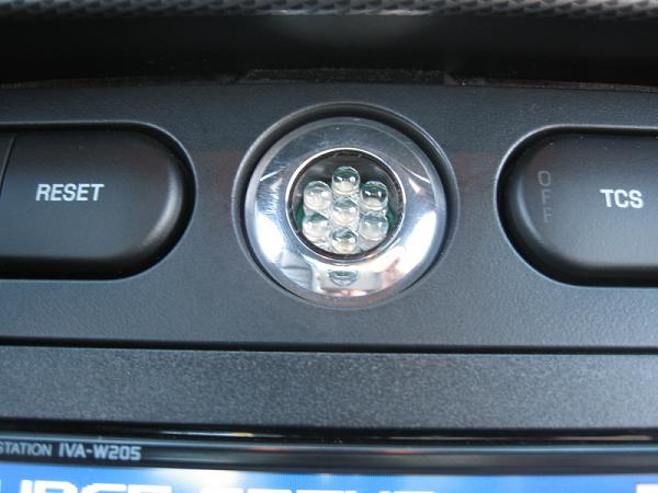 Show us your shift light! Also, where to mount one?-img_5642.jpeg
