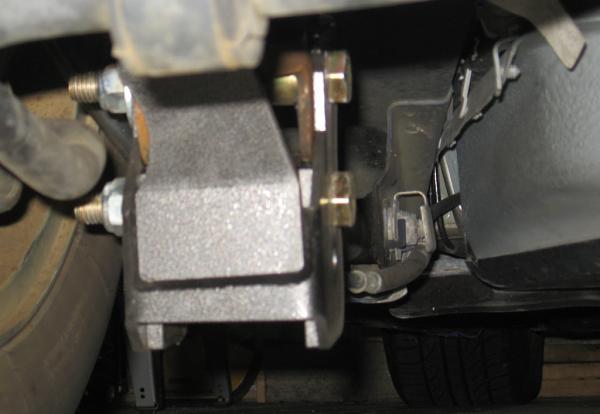 Installed BMR LCA relocation brackets-img_04601.jpg
