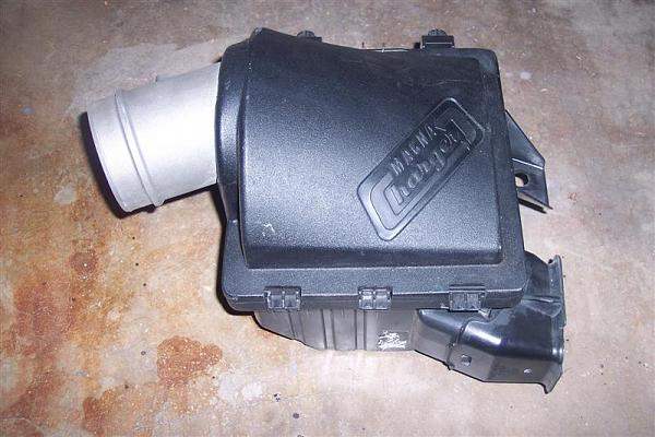 Aftermarket CAI with Factory Airbox?-100_6648-medium-.jpg