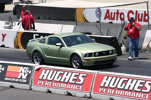 anyone order wheels/tires from AmericanMuscle?-mustang-drag2-072107.jpg