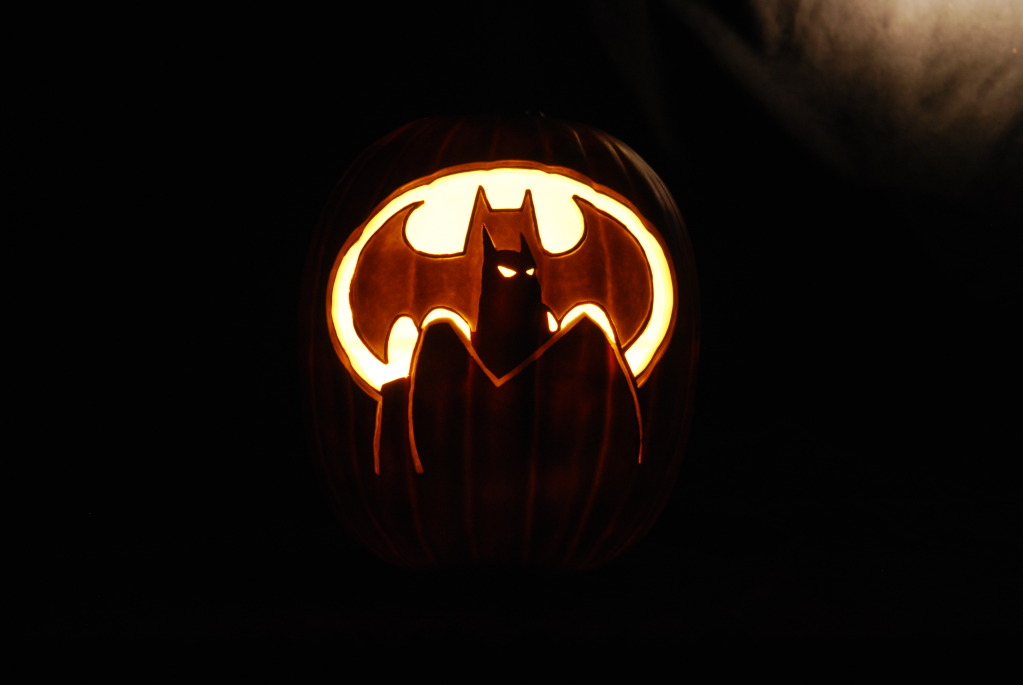 Name:  Batman008.jpg
Views: 106
Size:  65.4 KB