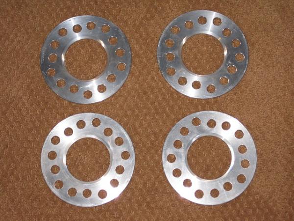 1/4 inch wheel spacer for 2005 Mustang GT-img_1048.jpg