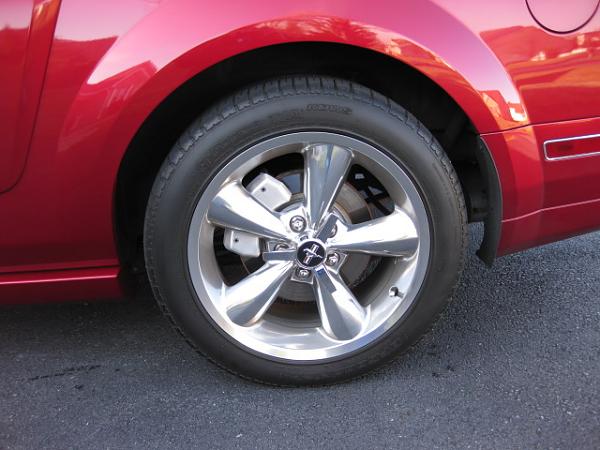 1/4 inch wheel spacer for 2005 Mustang GT-img_0794.jpg