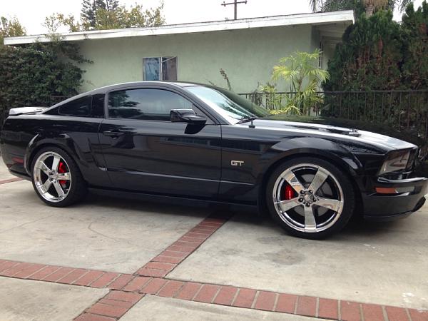 Red or black brembo calipers?-image-4108880281.jpg