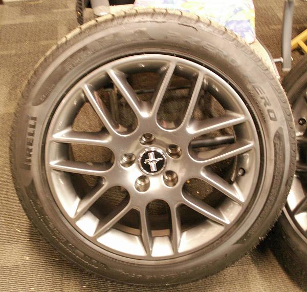 SHOW US YOUR WHEELS 2005-2009 S-197 GEN 1 Only-2014-rims-8-b.jpg