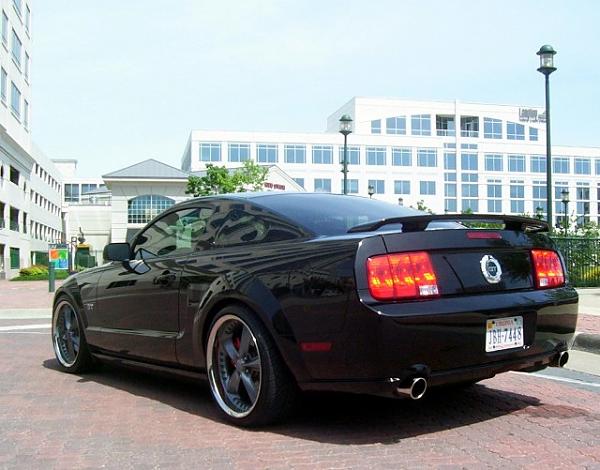 Let's see those lowered 05's-foose-wheels-006.jpg