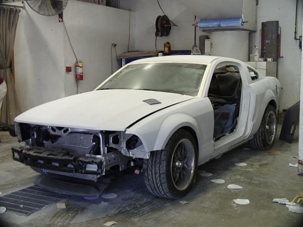 updated pics from the bodyshop(showing prep for painted stripes)-dsc00134.jpg