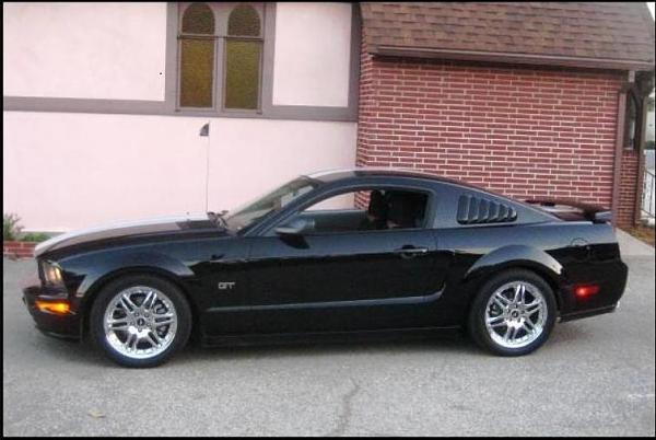 1/4 louvers and side scoops.....lets see em!!!!-stangside.jpg