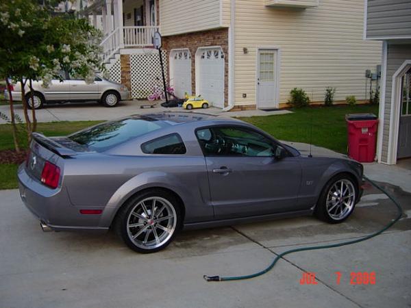 new shelby wheels installed-dsc03948.jpg