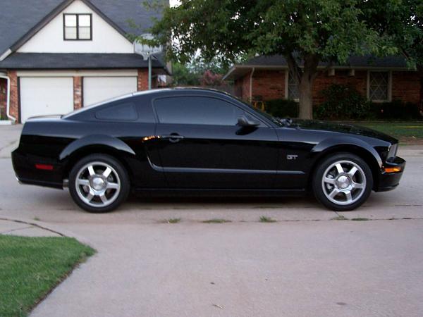 Shelby Spoiler Installed - Pics In Here->-gtwheels2.jpg