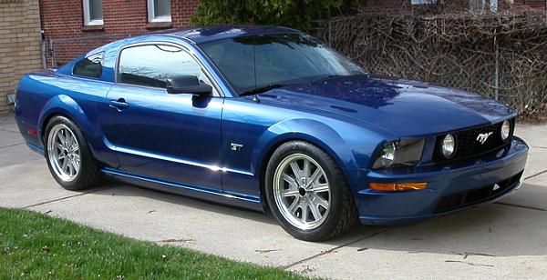 SHOW US YOUR WHEELS 2005-2009 S-197 GEN 1 Only *-mustang_now1.jpg