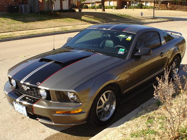 New hood scoop installed-mustang-005.jpg