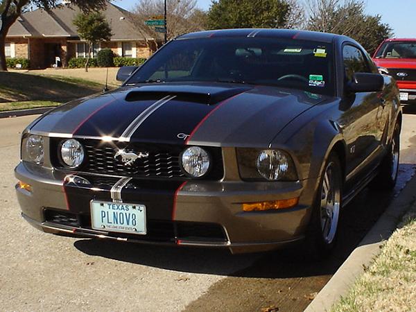 New hood scoop installed-mustang-002.jpg
