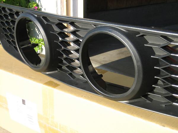 My Street Scenes Center Fog Grill Installation!-grill-upclose.jpg