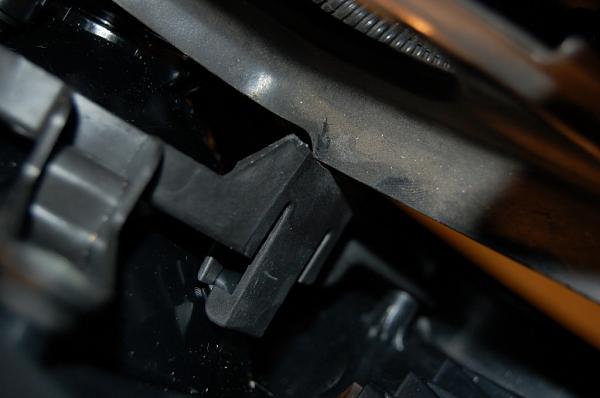 My Street Scenes Center Fog Grill Installation!-grill-rubbing.jpg