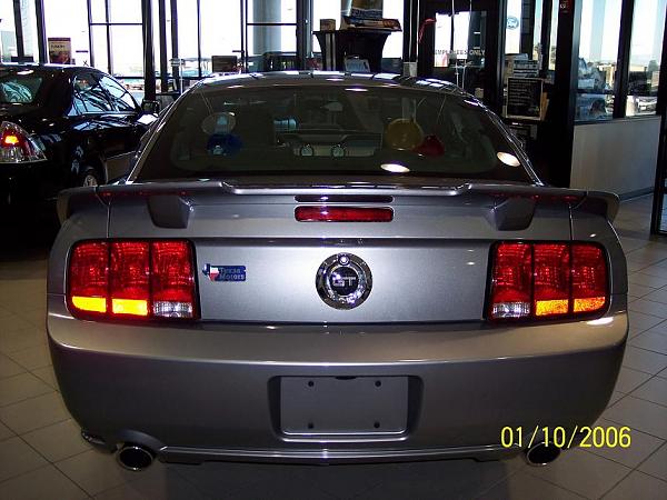 Need pics of Roush spoiler-roush-rear-spoiler.jpg