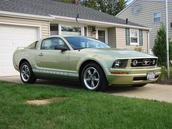 What's the thinking on quarter window scoops?-stang008.jpg