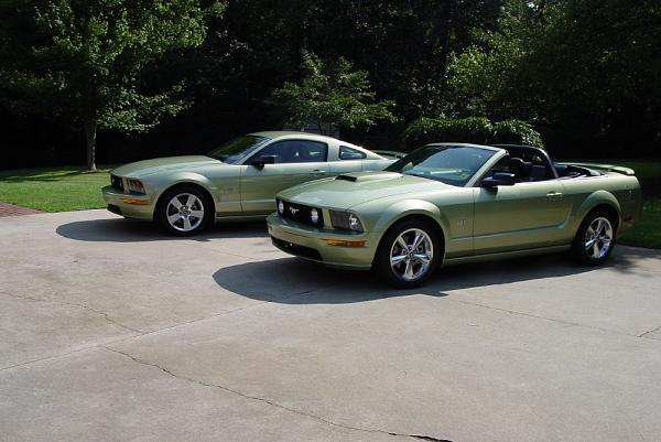 Hood Pin Dilema.....wife got me-9-17-06-010s.jpg