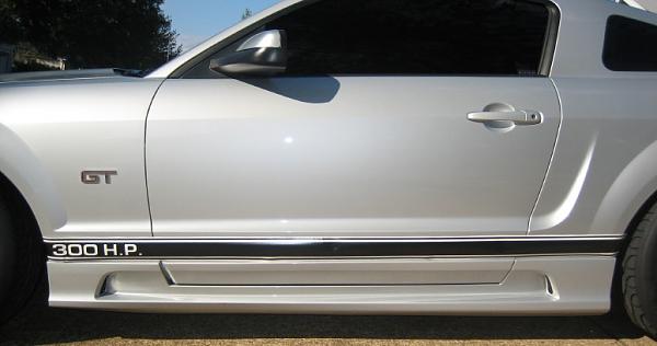 Rocker panel stripes-img_0363_1_1.jpg