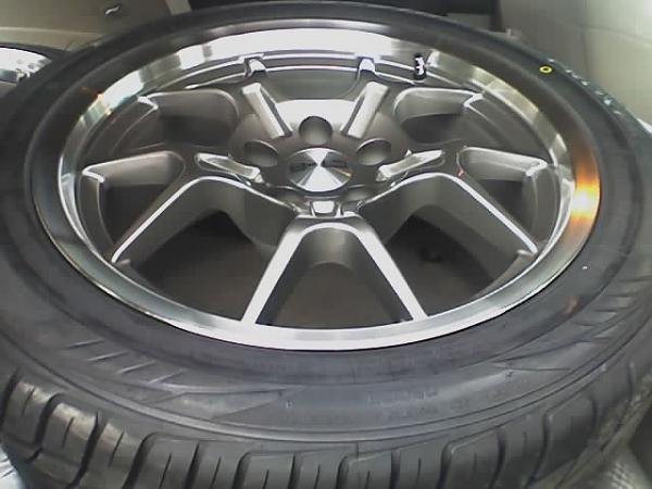 Ford GT wheels/replicas -- pic requested-11-06-06_0818.jpg