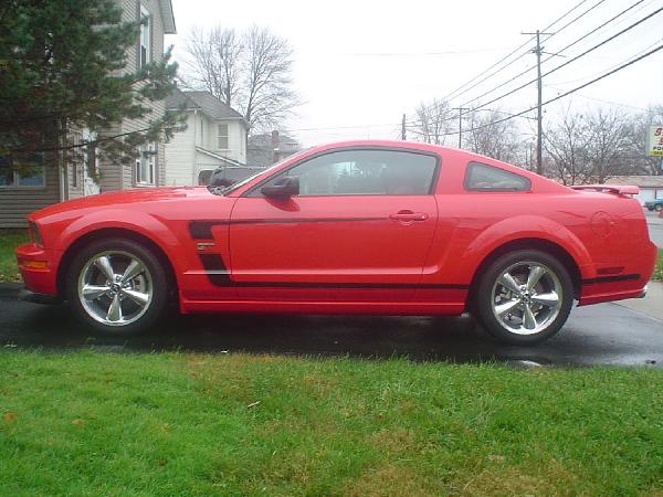 C Stripes on Torch red coupe-gt-038small.jpg