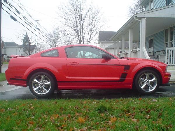 C Stripes on Torch red coupe-gt-040small.jpg