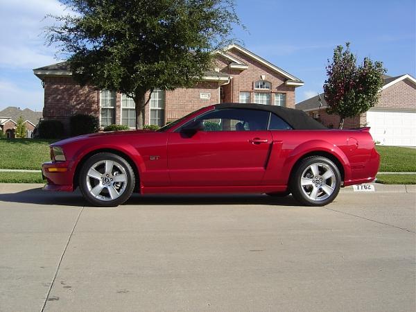 CDC Chin Spoiler &amp; 3D Carbon Quarter Scoops Installed-1.jpg