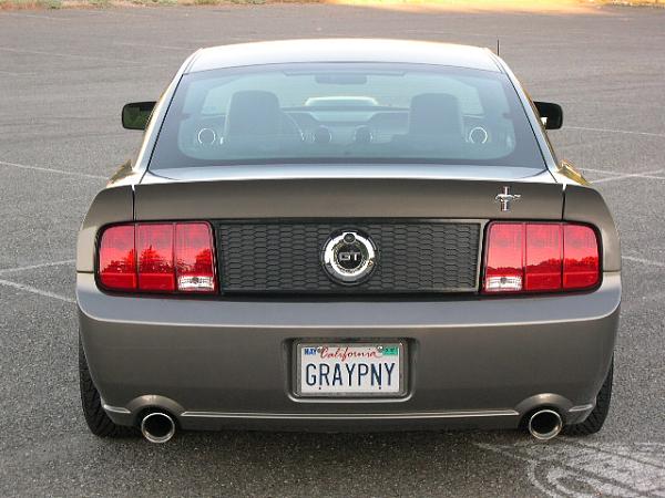 Looking for pics of Black stangs W/CDC or SHR decklid panel!!!-104.jpg