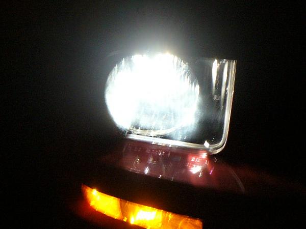 H13 H.I.D xenon super white!-p1000888.jpg