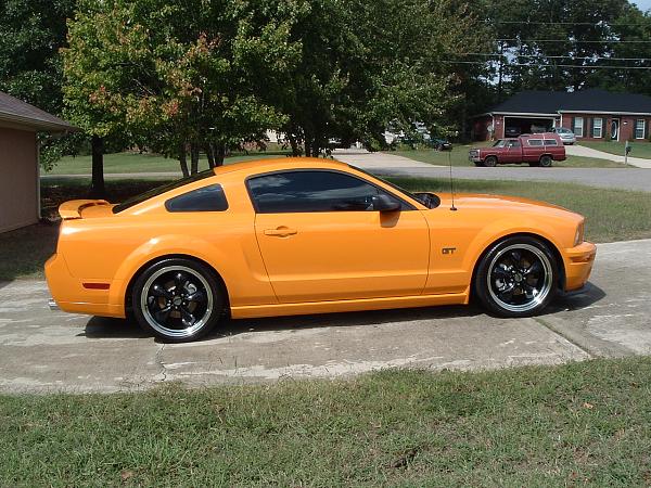 20in black and chrome deep dish bullitts-picture-488.jpg