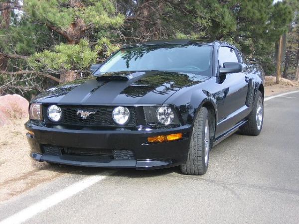 Black GT/CS w/ Matte Black Stripes-dec15_1.jpg