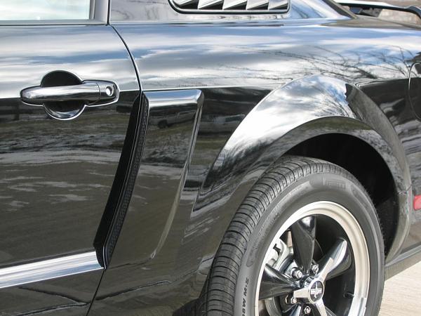 GT/CS Side Scoops Install/Pics Fits 2005-2009 Where to Find! 6R3Z-63424A62-AA-01-20-07-scoops.jpg