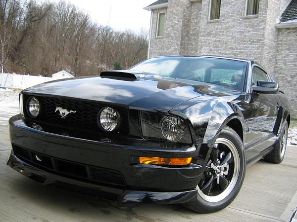 GT/CS Side Scoops Install/Pics Fits 2005-2009 Where to Find! 6R3Z-63424A62-AA-01-20-07-front.jpg