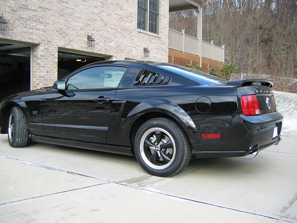 GT/CS Side Scoops Install/Pics Fits 2005-2009 Where to Find! 6R3Z-63424A62-AA-01-20-07-bside.jpg