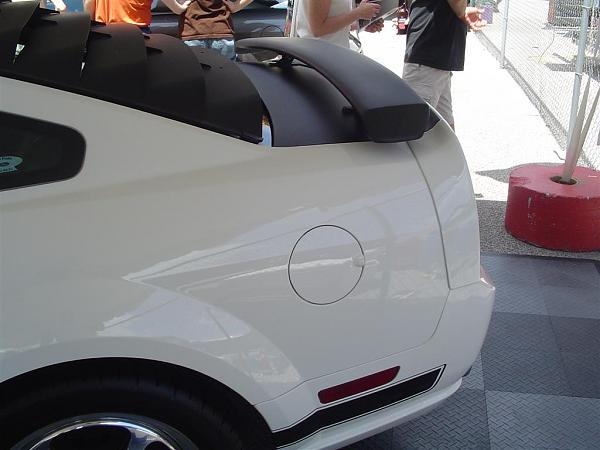 1970 mach 1 rear spoiler-dsc02748-large-.jpg