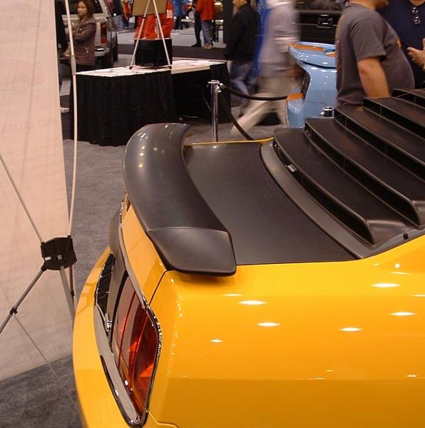 Anyone interested in matte black spoilers?-pj-spoiler.jpg