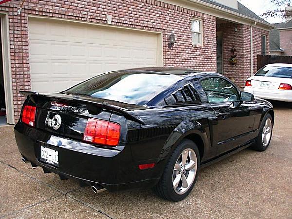 Pics of my 2007 GT/CS with Roush Spoiler &amp; Louvers-dsc00889_edited.jpg