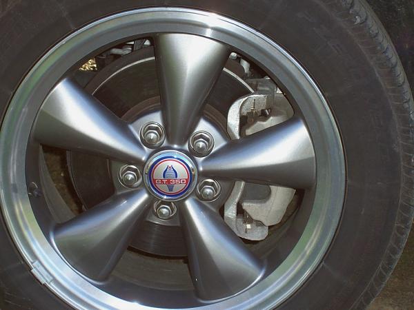 something different-gt350-center.jpg