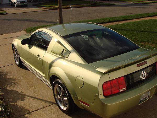 How do Cervinis side scoops attach-stang010.jpg