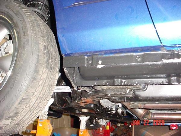 Has anyone removed and left off their rocker panels?-sealing-058.jpg