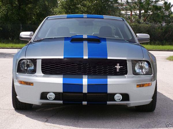 An idea for aftermarket vendors.  Replacement lower grille with foglights-bullitt-grille-fogs.jpg